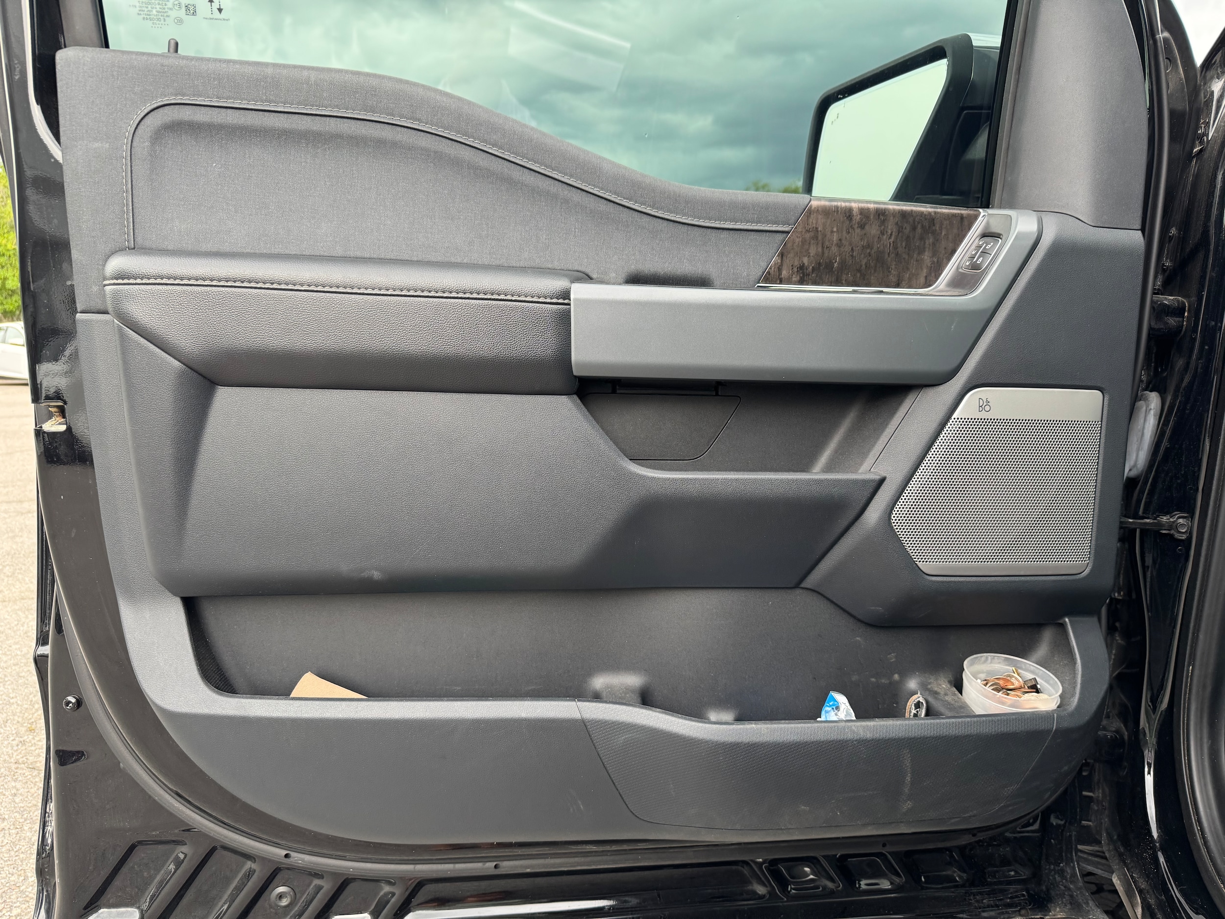 2023 Ford F-150 Lariat - Photo 6