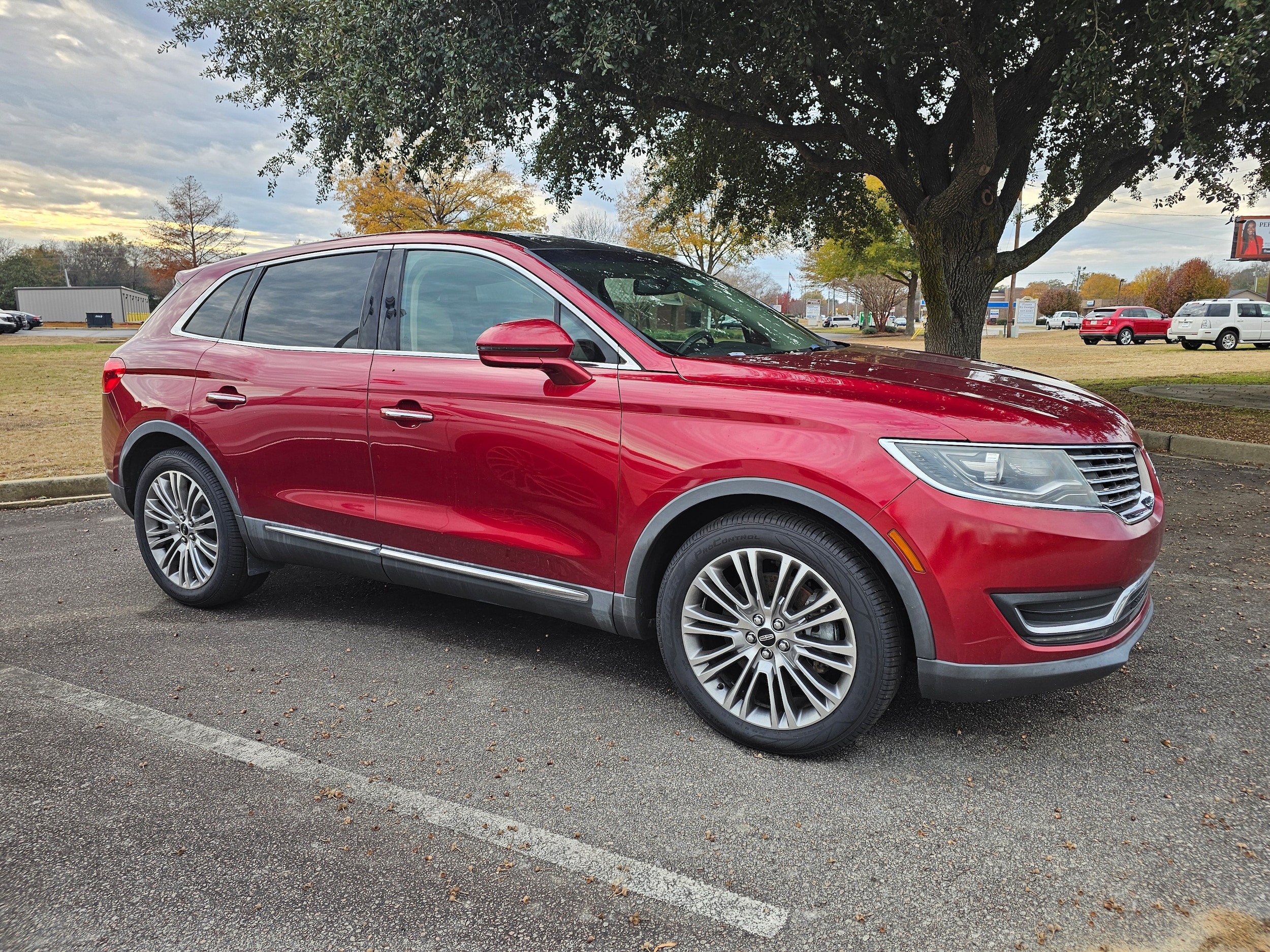 Used 2017 Lincoln MKX Reserve with VIN 2LMPJ6LR2HBL38423 for sale in Sumter, SC