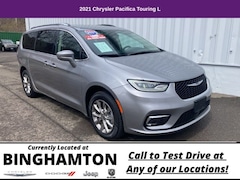 2021 Chrysler Pacifica Touring L Van Passenger Van
