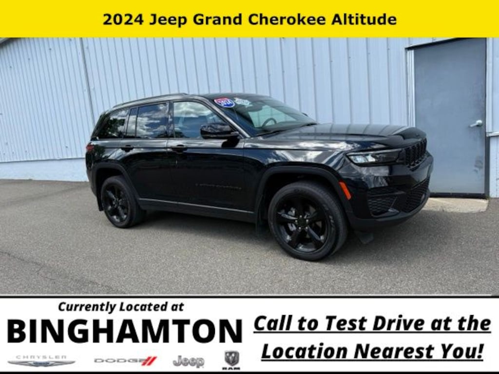 Used 2024 Jeep Grand Cherokee Laredo SUV
