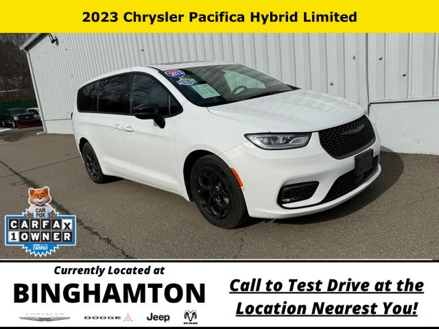 2023 Chrysler Pacifica Hybrid Limited Hybrid's photo