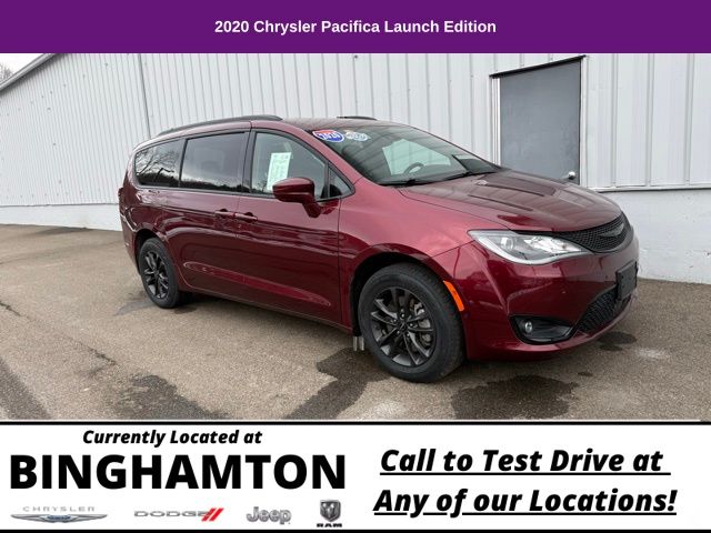 2020 Chrysler Pacifica AWD LAUNCH EDITION's photo
