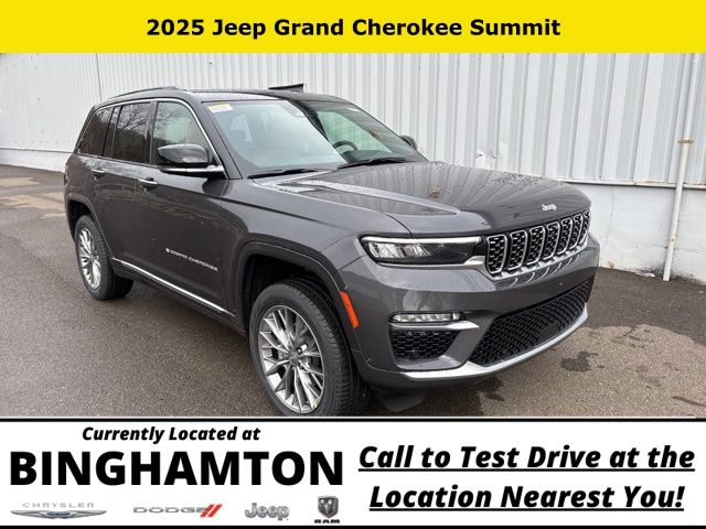 2025 Jeep Grand Cherokee Summit's photo