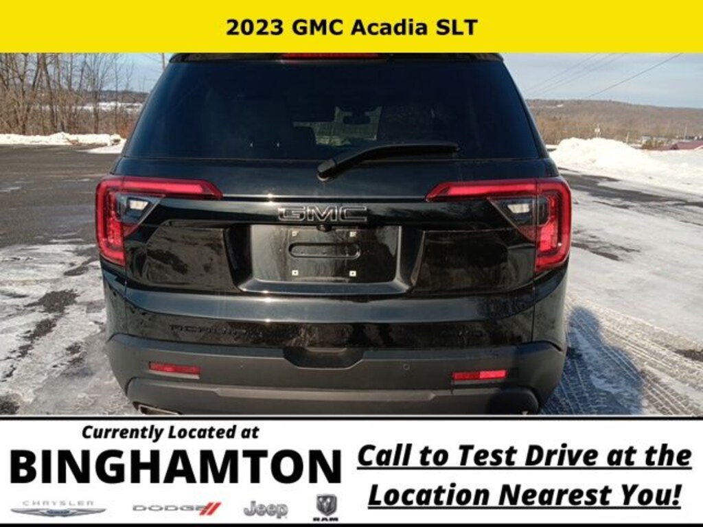 Used 2023 GMC Acadia SLT SUV