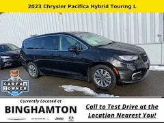 2023 Chrysler Pacifica Plug-In Hybrid Touring L Van Passenger Van