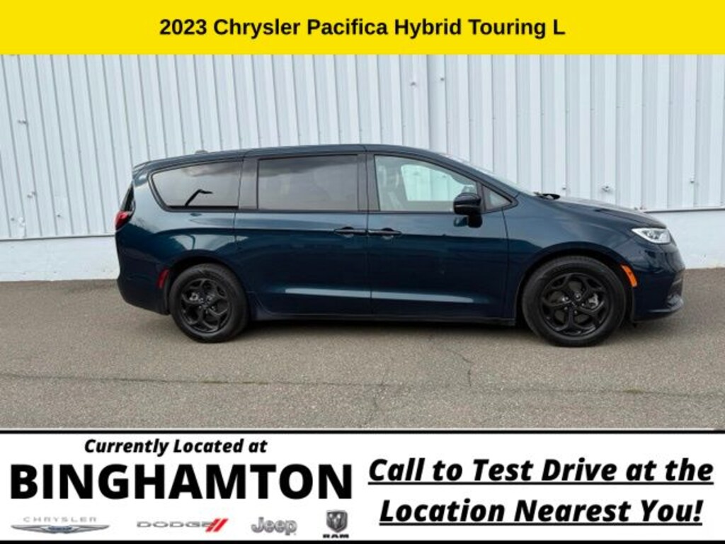 Used 2023 Chrysler Pacifica Plug-In Hybrid Touring L Van Passenger Van