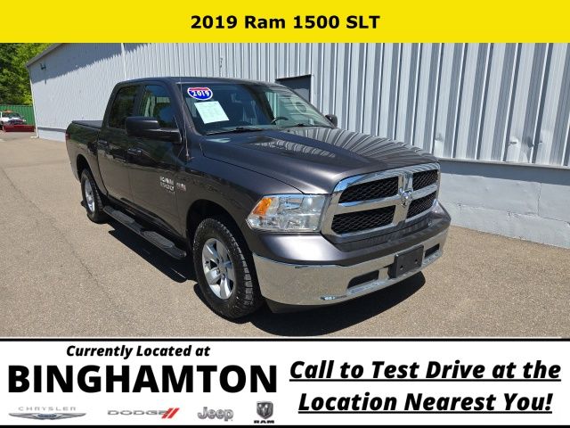 2019 RAM 1500 Classic SLT 4x4 Crew Cab 5'7's photo
