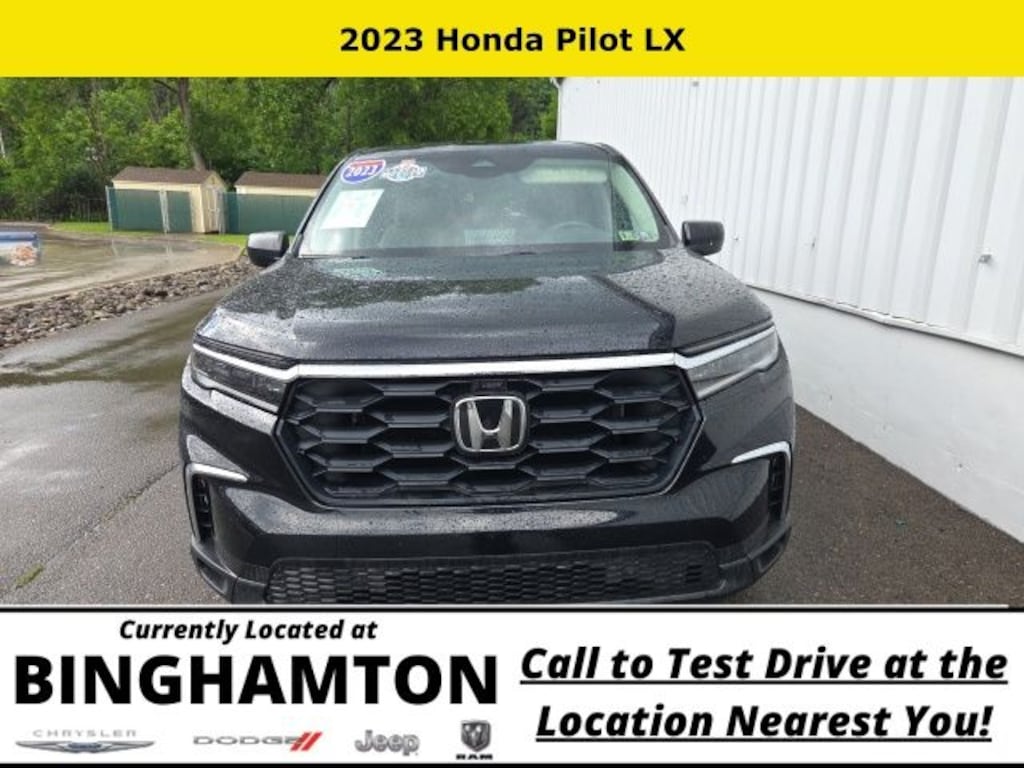 Used 2023 Honda Pilot LX SUV