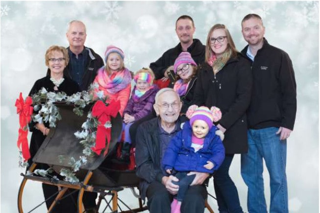 Birdnow Family 2016 orig.jpg