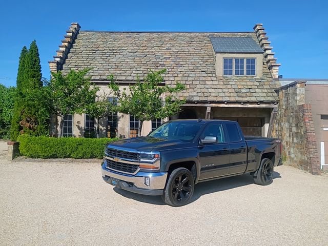 2017 Chevrolet Silverado 1500 LT 4X4 Double Cab Std Box's photo
