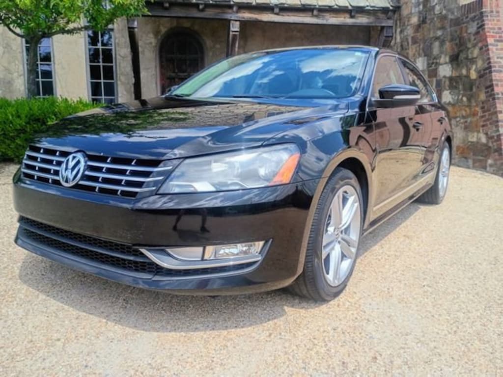 Used 2014 Volkswagen Passat 1.8T SEL Premium Sedan