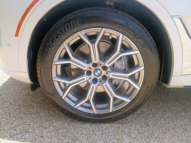 2024 BMW X7 40i - Photo 18