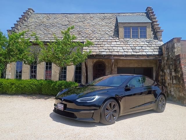 2021 Tesla Model S Long Range Plus's photo