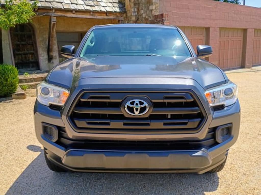 Used 2017 Toyota Tacoma SR Truck Access Cab