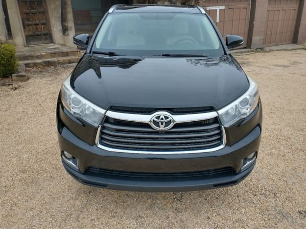 Used 2016 Toyota Highlander SUV