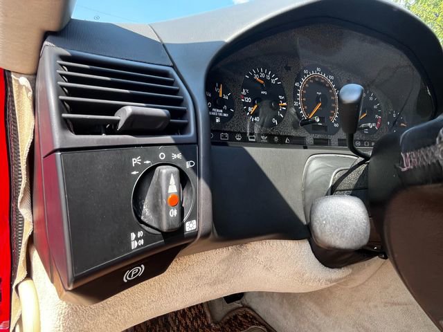 1992 Mercedes-Benz 300 - Photo 34