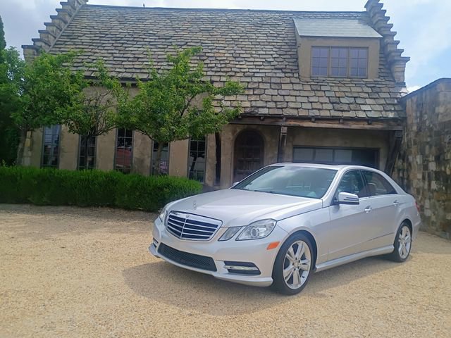 2013 Mercedes-Benz E-Class's photo