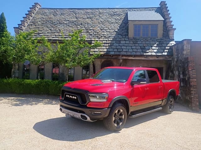 2019 RAM 1500 Rebel 4x4 Crew Cab 5'7's photo