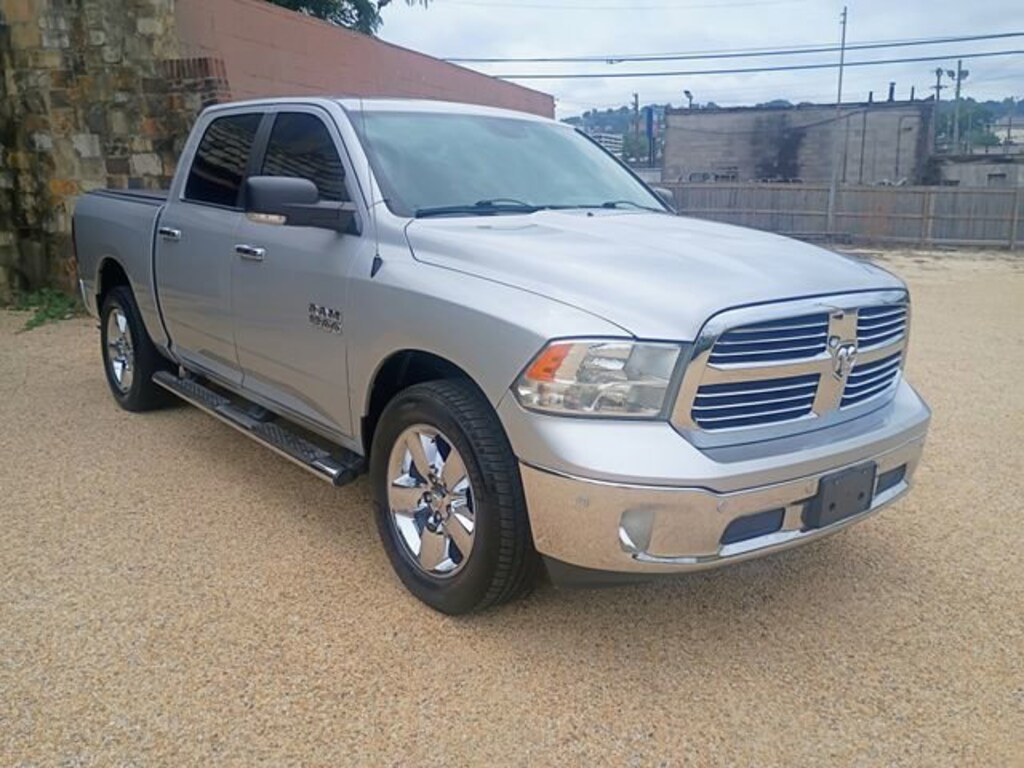 Used 2014 Ram 1500 SLT 3.6L V6 24V VVT Truck Crew Cab