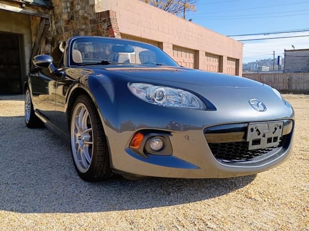 Used 2015 Mazda Mazda MX-5 Miata Grand Touring Convertible