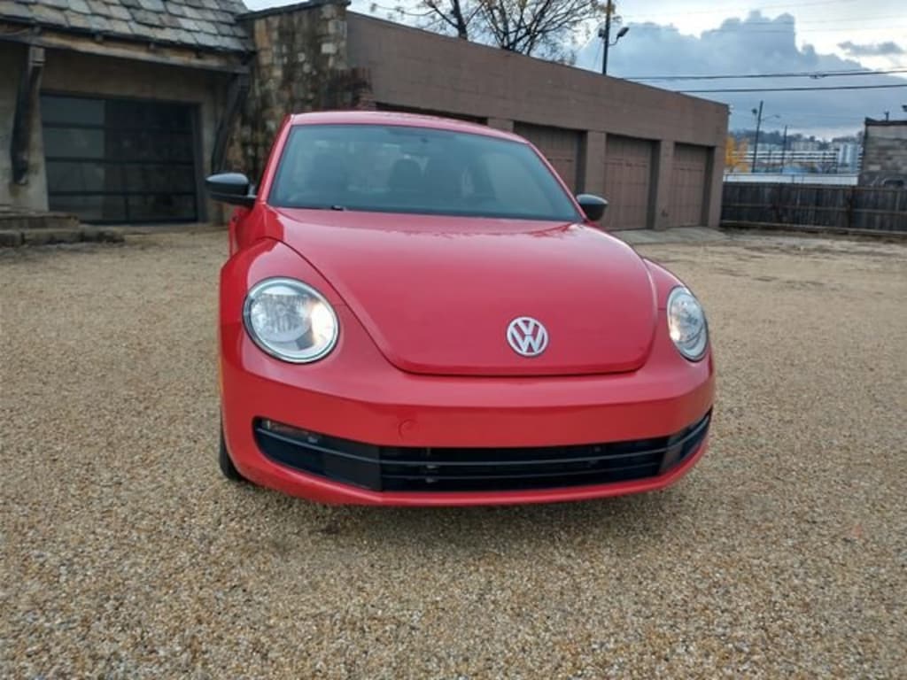 Used 2015 Volkswagen Beetle 1.8T Classic Coupe