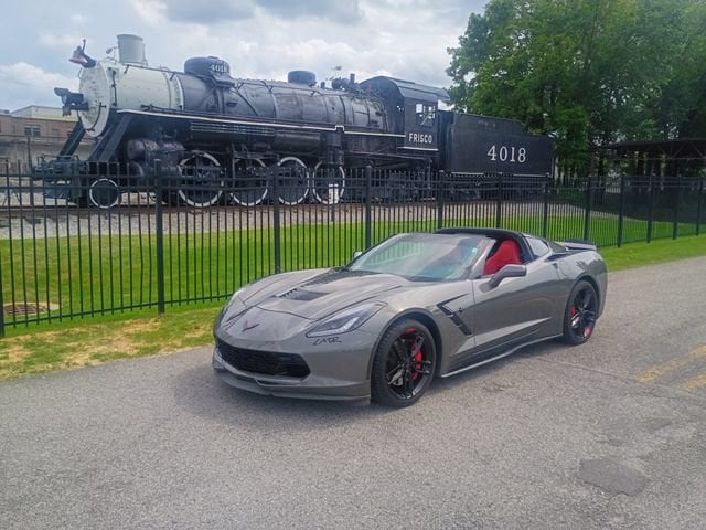 2016 Chevrolet Corvette Stingray Coupe 2LT w/Z51's photo