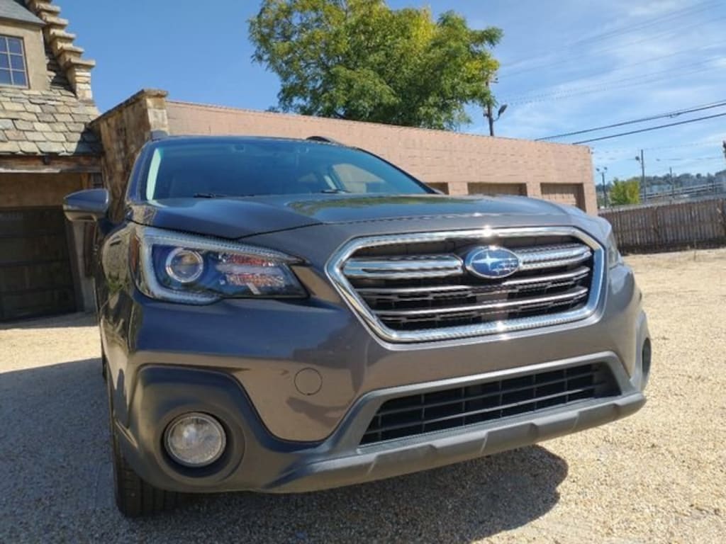 Used 2018 Subaru Outback 2.5i Limited SUV