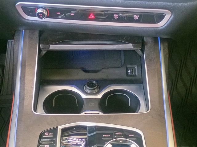 2024 BMW X7 40i - Photo 45