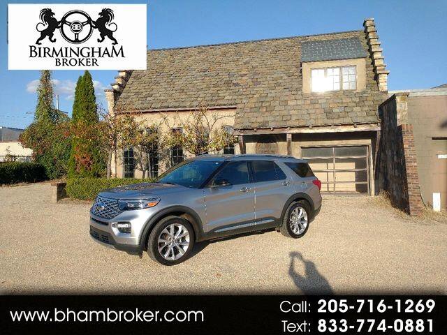 2021 Ford Explorer Platinum's photo