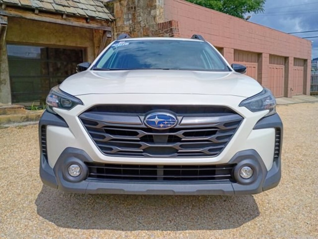 Used 2023 Subaru Outback Premium SUV