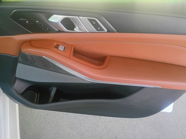 2024 BMW X7 40i - Photo 49