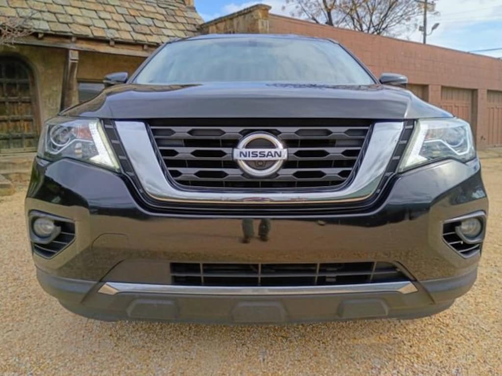 Used 2020 Nissan Pathfinder SL SUV