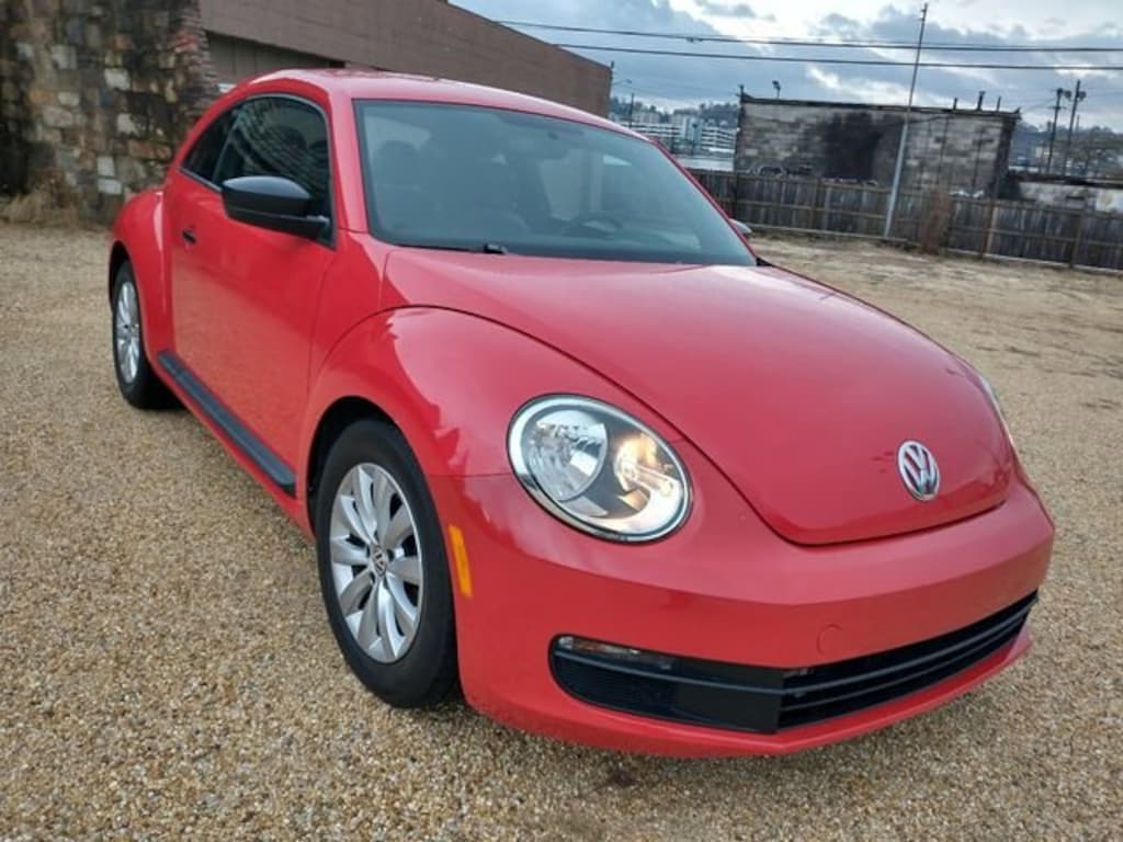 Used 2015 Volkswagen Beetle 1.8T Classic Coupe