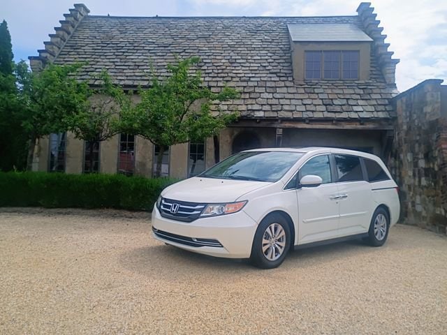 2017 Honda Odyssey EX-L with DVD Rear Entertainment System's photo