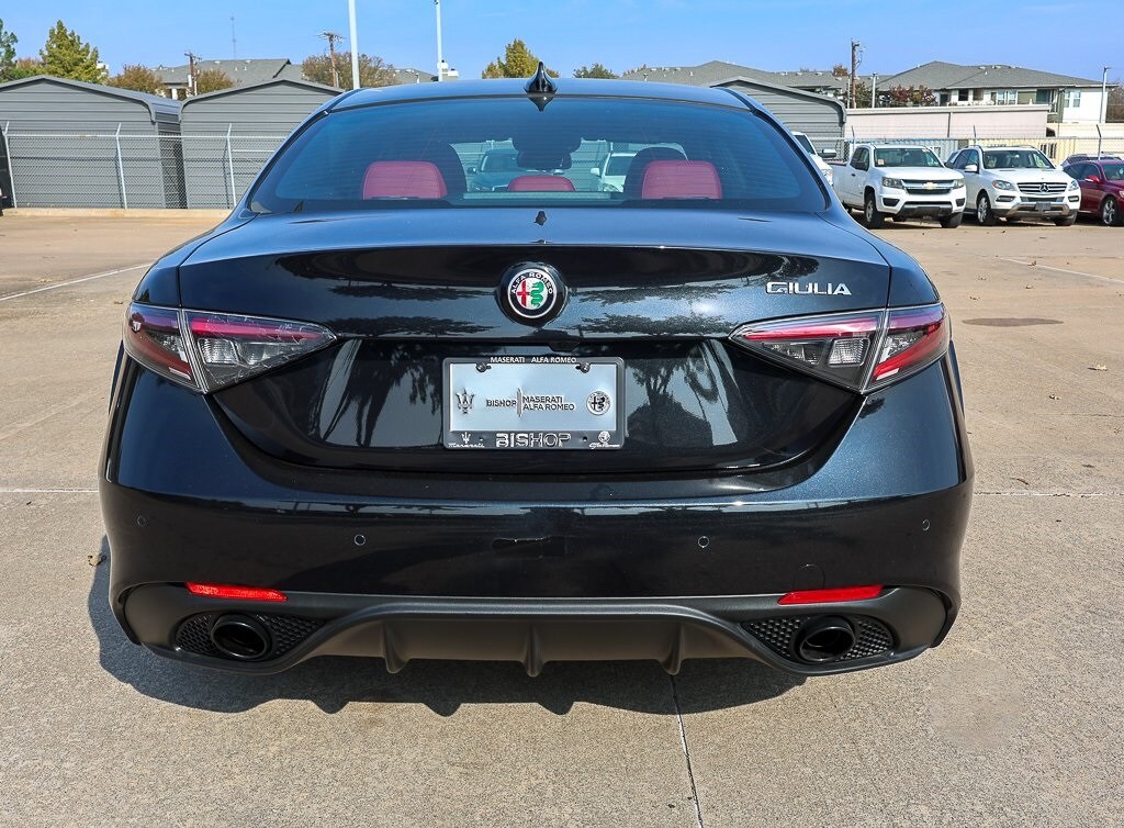 2025 Alfa Romeo Giulia SPRINT photo 2