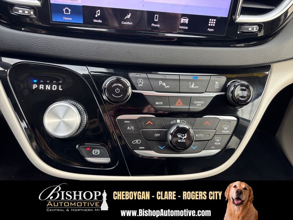 2023 Chrysler Pacifica Touring L - Photo 21