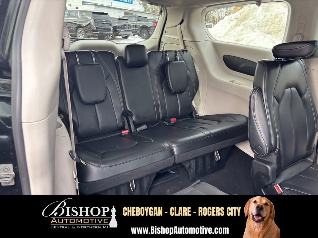 2023 Chrysler Pacifica Touring L - Photo 30