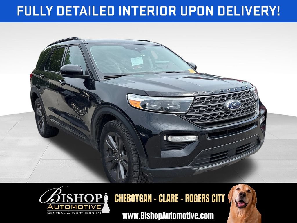 2022 Ford Explorer XLT image 3