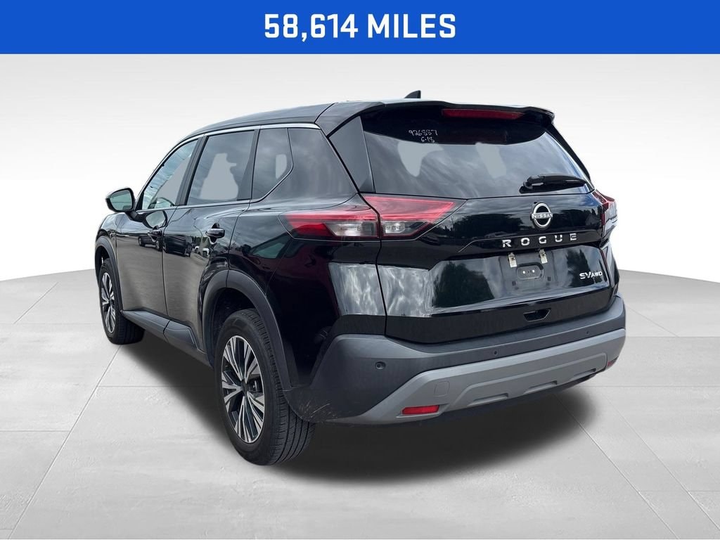 2023 Nissan Rogue SV image 4