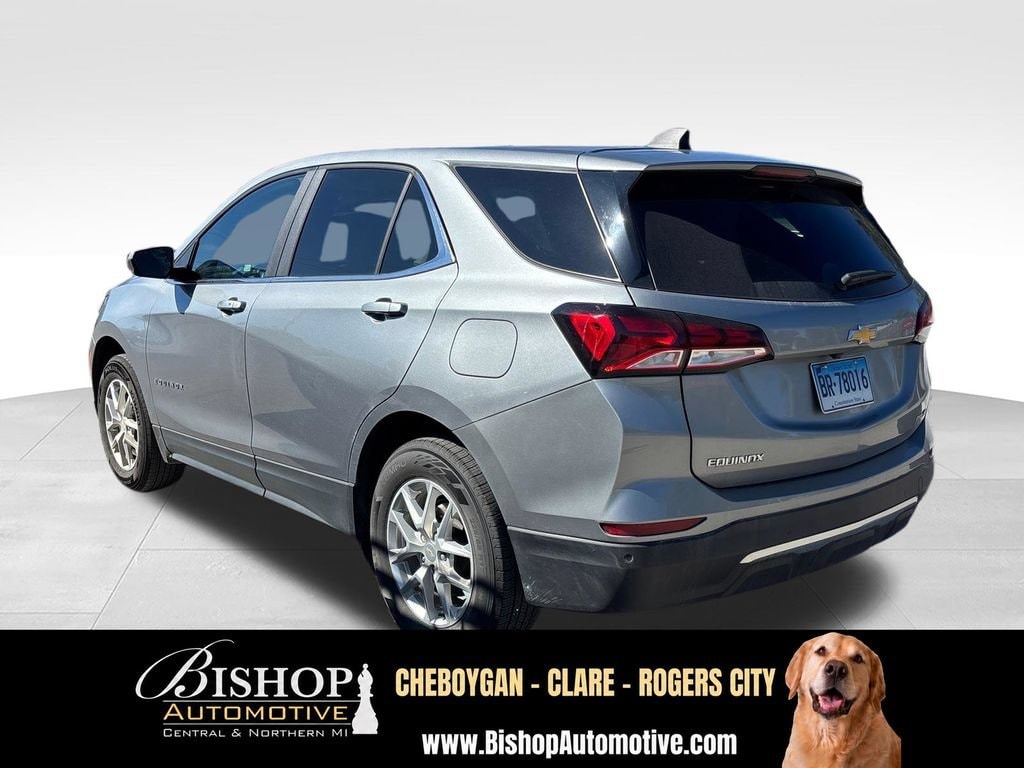 2024 Chevrolet Equinox LT vehicle photo 3