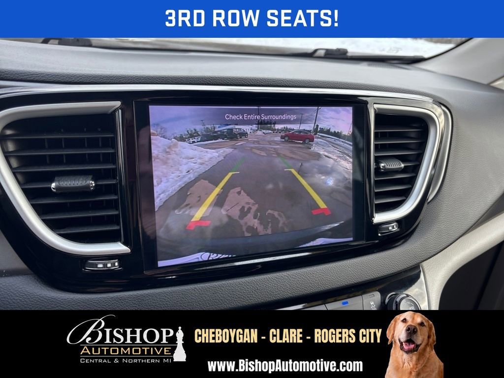2023 Chrysler Pacifica Touring L - Photo 6