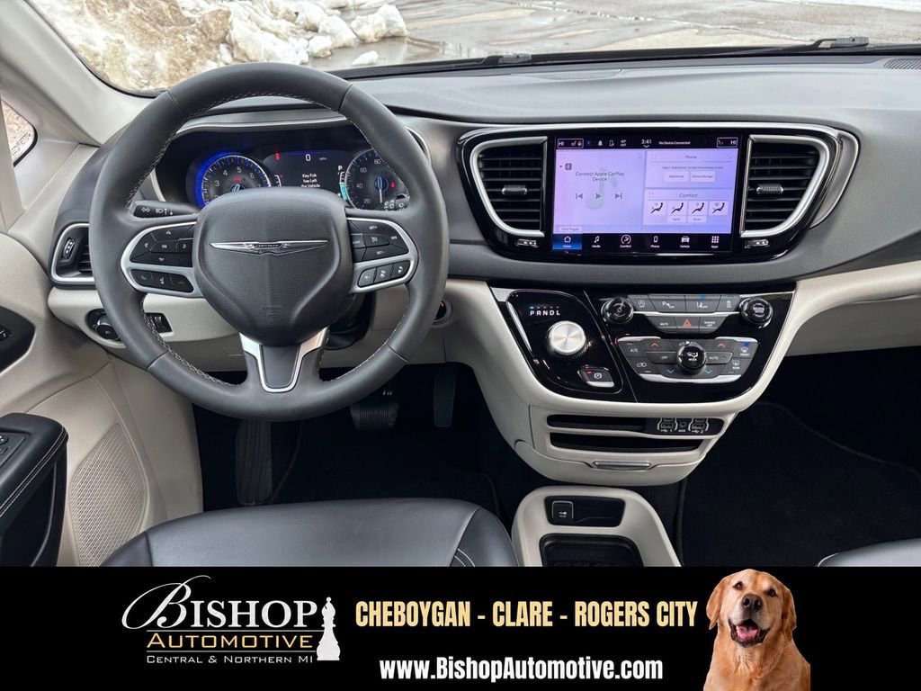 2023 Chrysler Pacifica Touring L - Photo 27