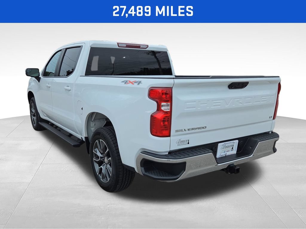 2023 Chevrolet Silverado 1500 LT vehicle photo 4