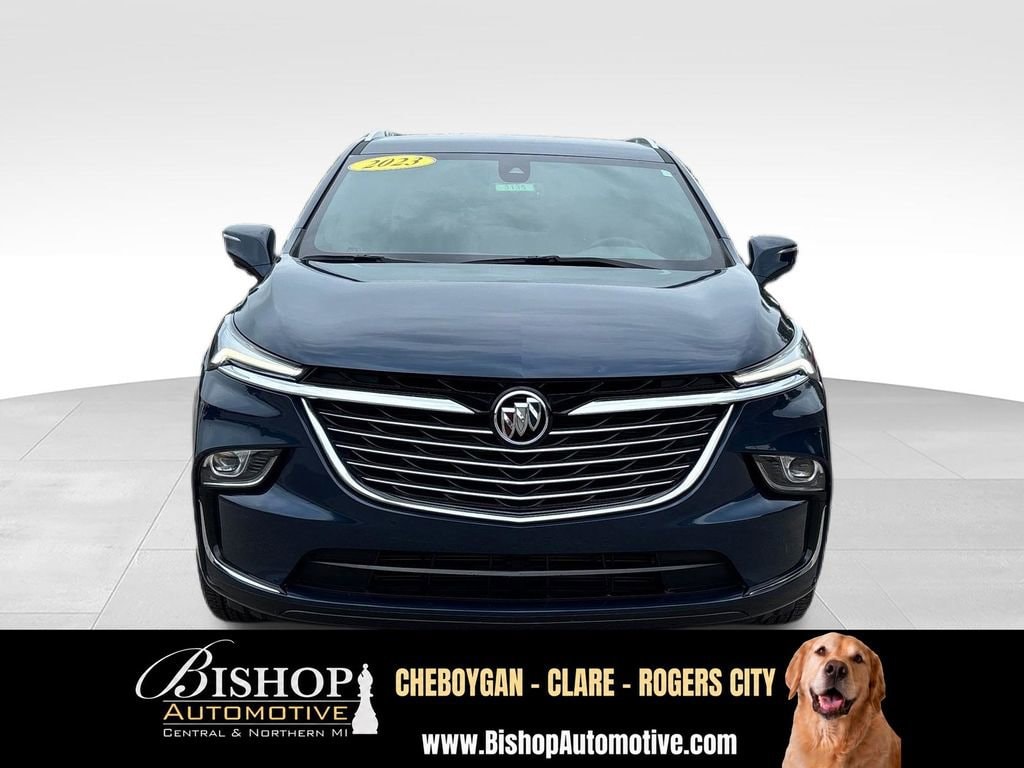 2023 Buick Enclave Essence image 21