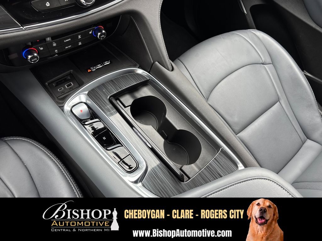 2023 Buick Enclave Essence image 42