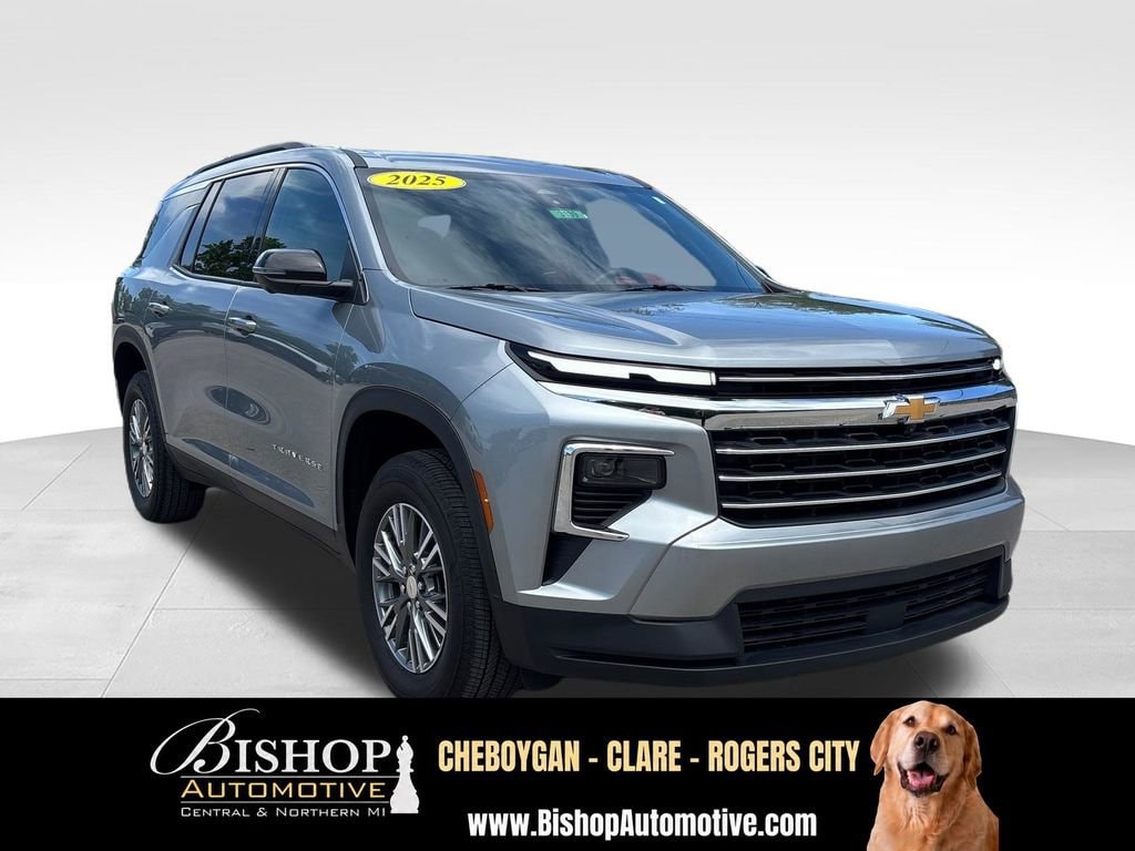 2025 Chevrolet Traverse LT image 14