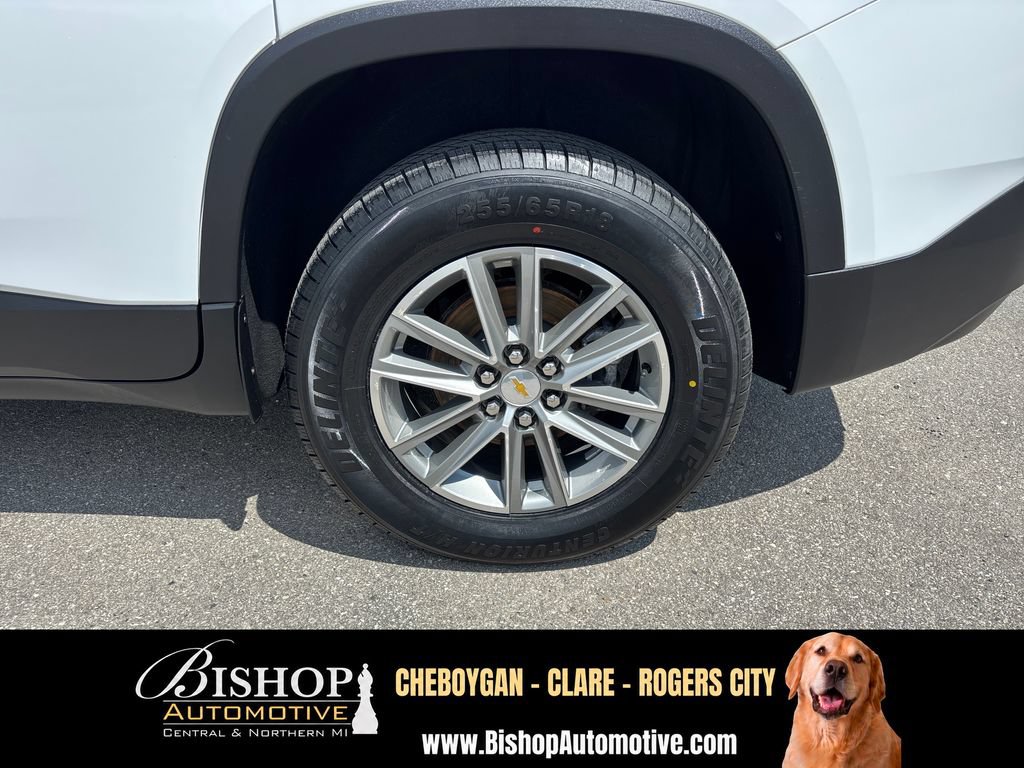 2023 Chevrolet Traverse LT Cloth image 13