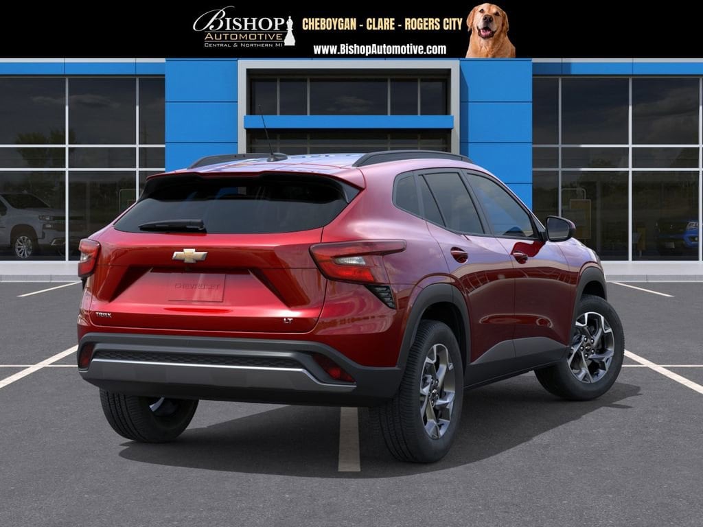 2026 Chevrolet Trax LT - Photo 5