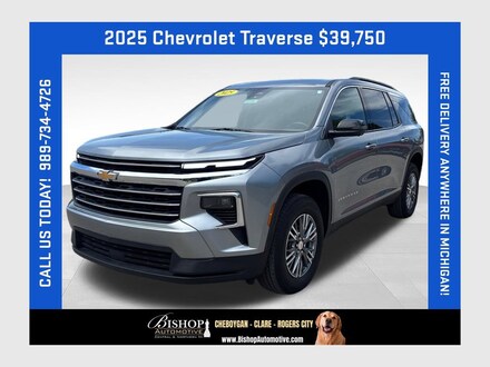 2025 Chevrolet Traverse LT SUV