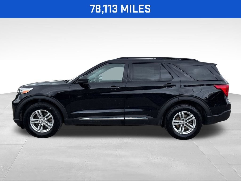 2022 Ford Explorer XLT vehicle photo 4